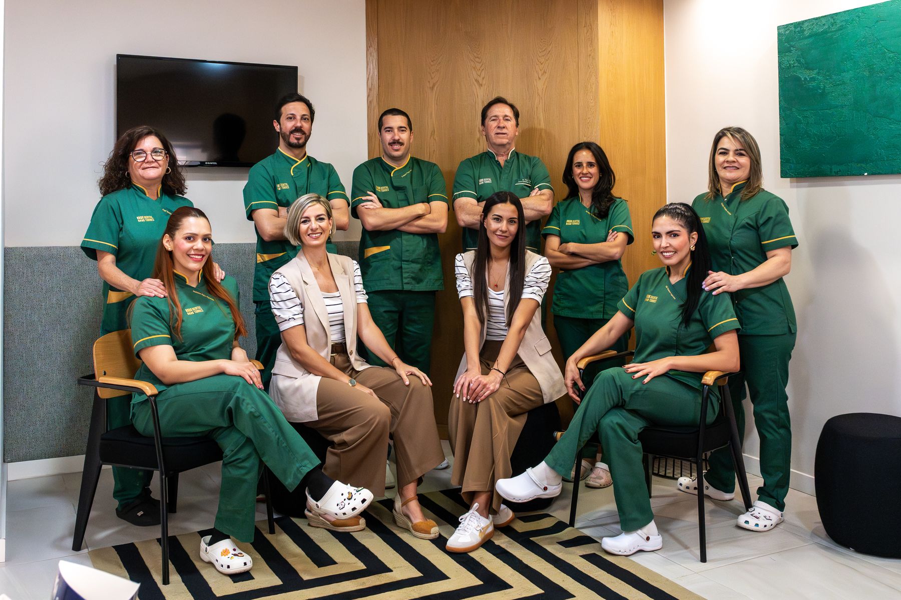 El equipo de Dental Torres al completo
